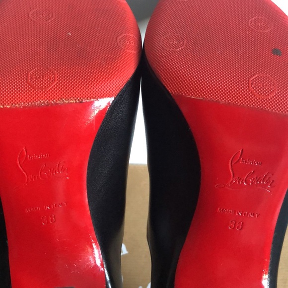 LNIB—Christian Louboutin Dugueclina 100 Napa cut out ankle bootie in Size 38 - Picture 11 of 16